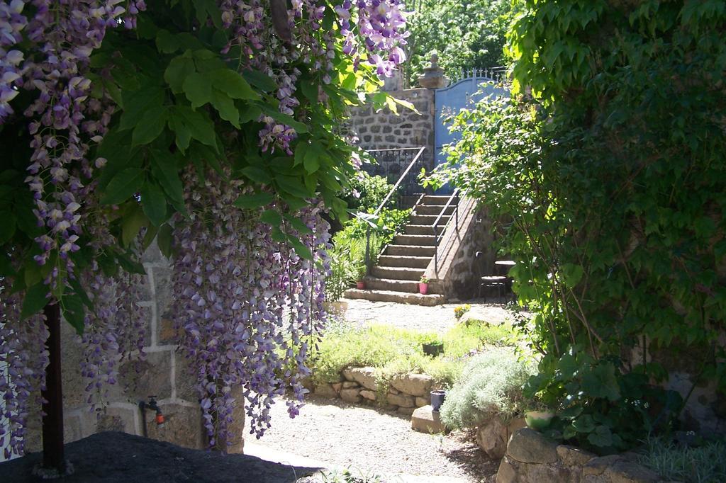 Willa Domaine De Salomony Marcols-les-Eaux Zewnętrze zdjęcie