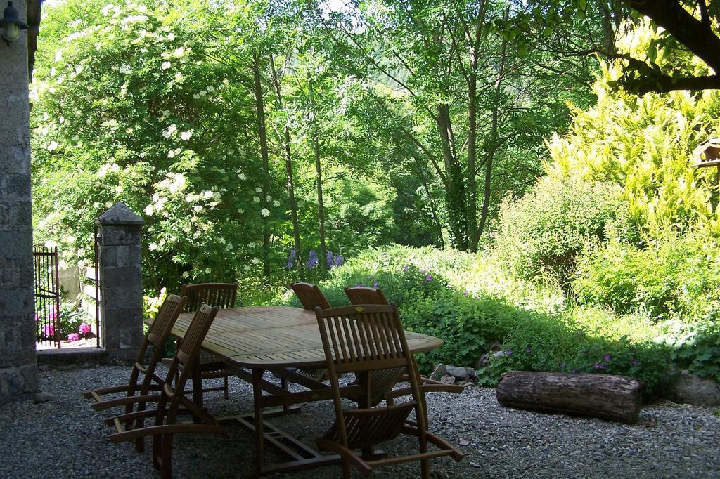 Willa Domaine De Salomony Marcols-les-Eaux Zewnętrze zdjęcie